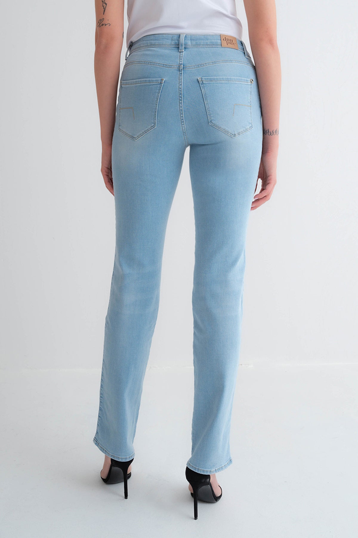 Hayden NOS - Light Blue