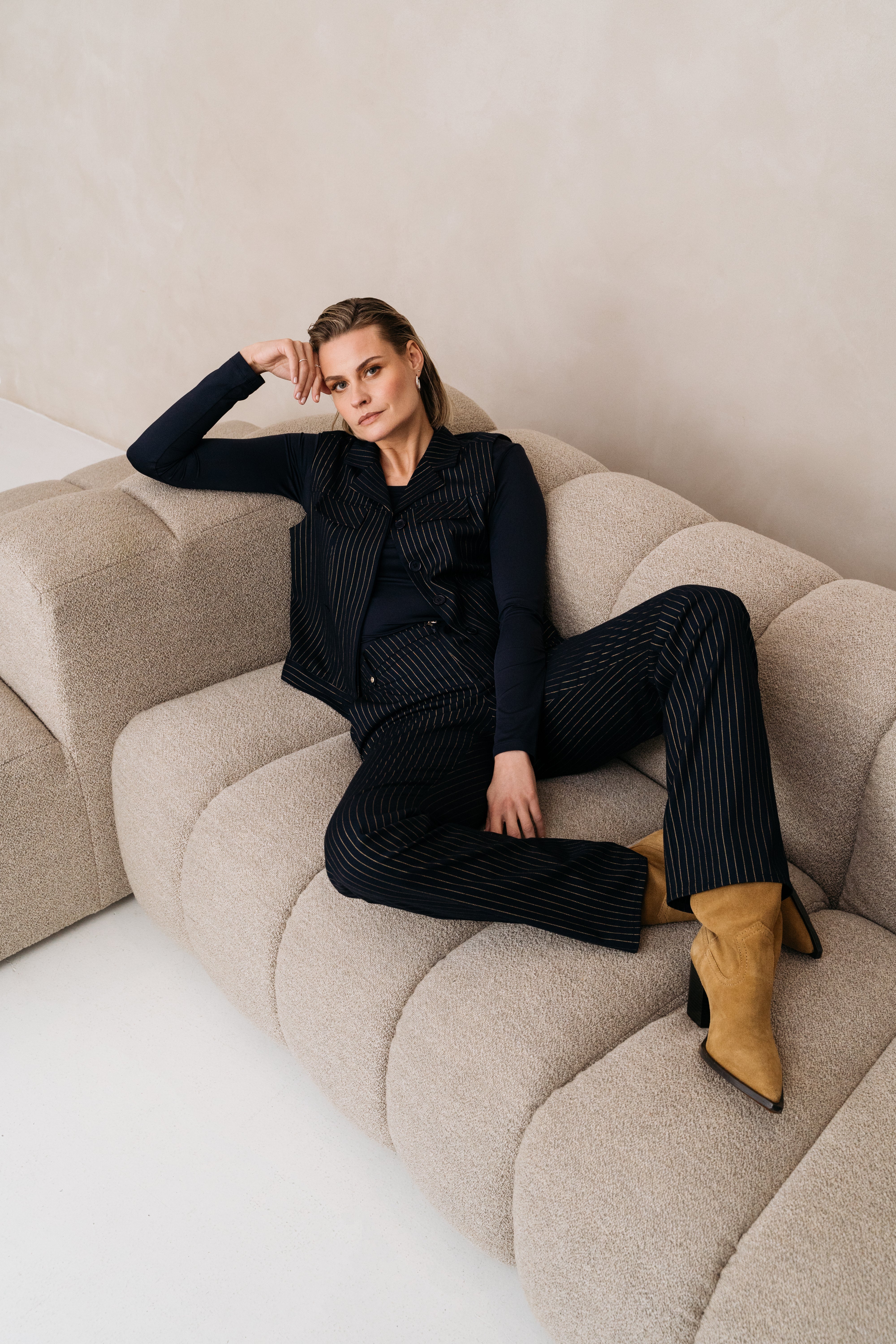 PLORA - VEST