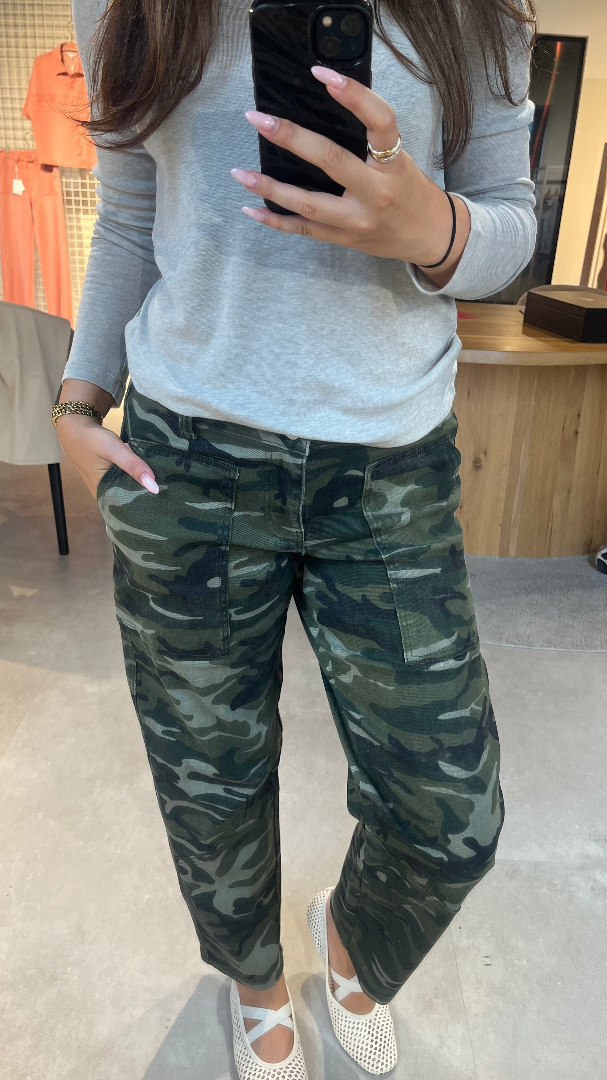 Camo print barrel broek Alice