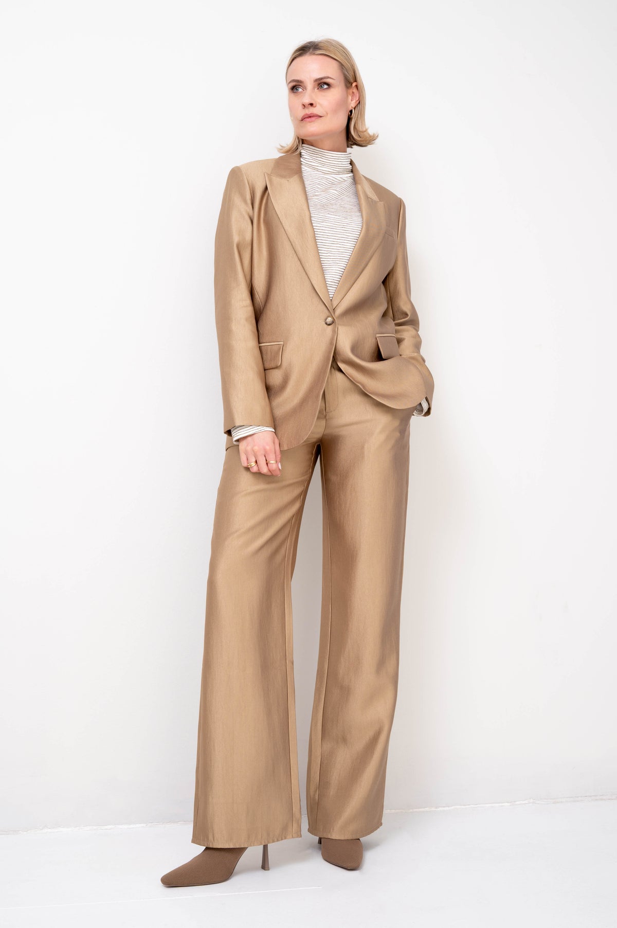 Gouden broek Cizzy